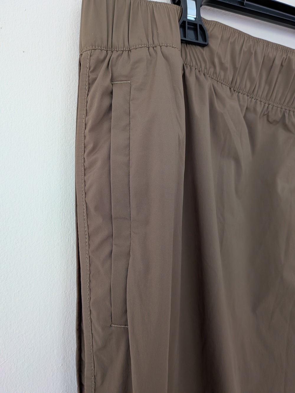 Athleta Rise Pant Women's X Large Taupe Wide Leg Travel Pants NWT - Picture 8 of 15